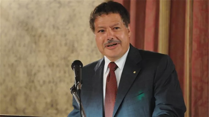 مدينة زويل للعلوم تنعي مؤسسها أحمد زويل