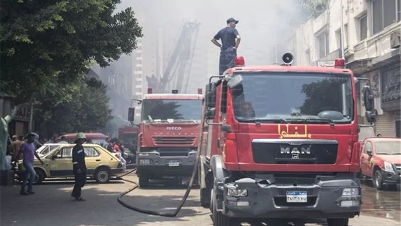 إخماد حريق بمخزن أحذية في باب الشعرية 
