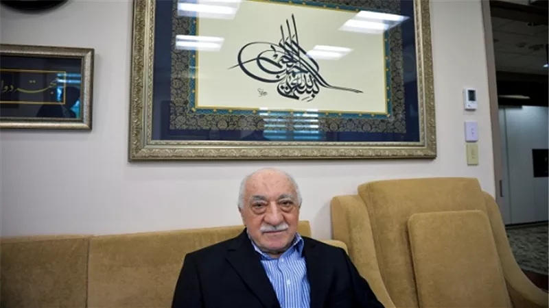 هروب 6 محامين من أعضاء هيئة الدفاع عن 