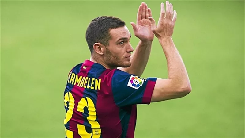 روما يقترب من ضم مدافع برشلونة