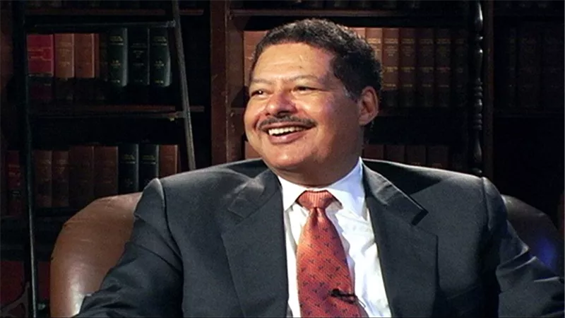 بعد رحيل أحمد زويل.. 9 قامات علمية مصرية مهاجرة حول العالم.. عصام حجي وفاروق الباز ومصطفى السيد 