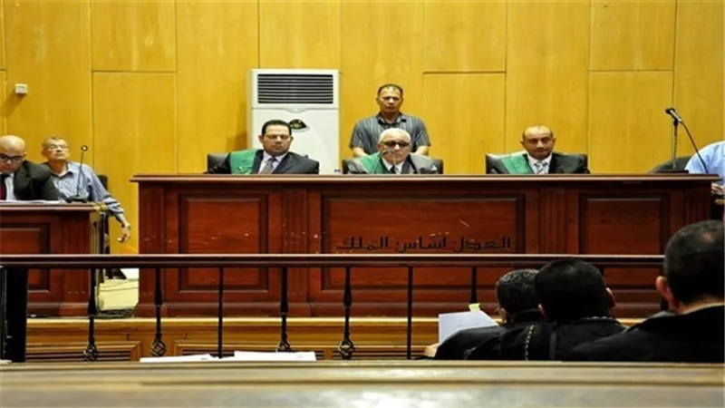 المشدد 3 سنوات لمتهم وبراءة 5 آخرين في 