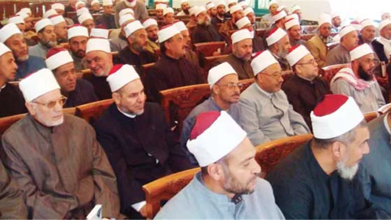 أستاذ فقه: لا بد أن يقتصر خريجي الدعاة على كلية الدعوة الإسلامية