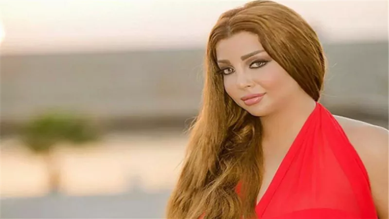 بالفيديو.. رولا يموت لا تمانع من التمثيل في فيلم جنسي