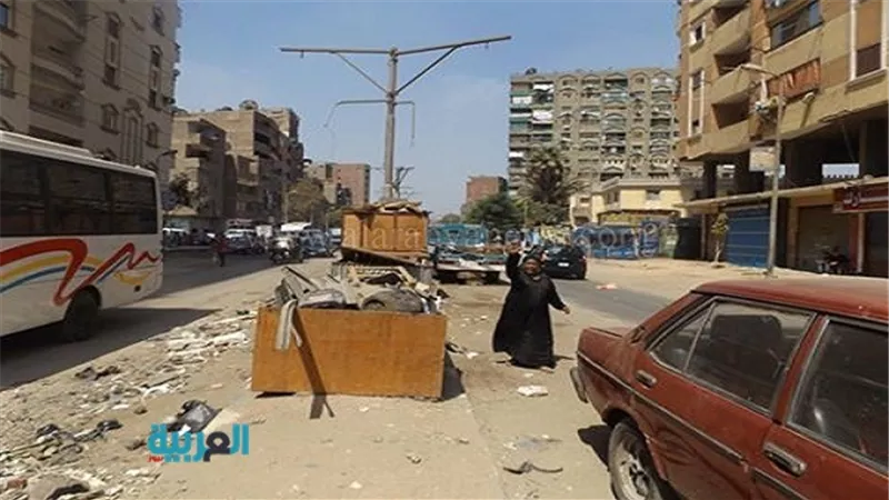 بالصور.. حملة لإزالة الإشغالات أمام مستشفى المطرية 