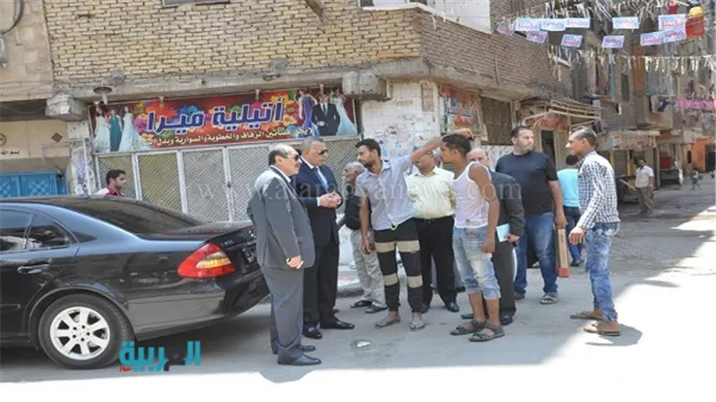 بالصور.. جولة ميدانية لمحافظ الجيزة بأحياء العجوزة وإمبابة