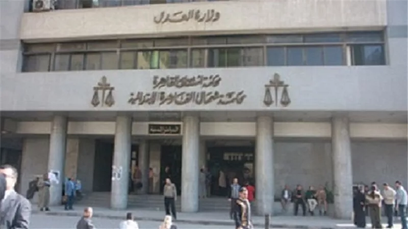 المشدد 7 سنوات لرقيب شرطة حاول قتل عشيق طليقته