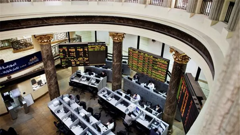 مشتريات المصريين تعزز مكاسب البورصة في ختام التعاملات