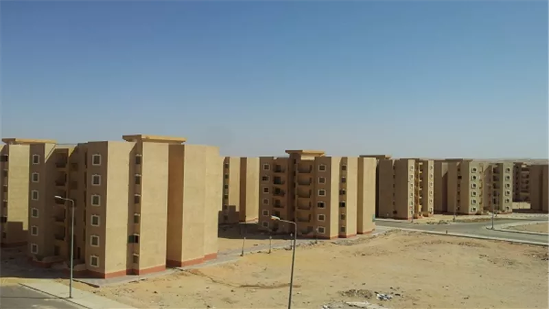 الانتهاء من توقيع 864 عقدًا بـ
