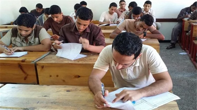ضبط طالب متهم بتسريب امتحان اللغة العربية للثانوية العامة