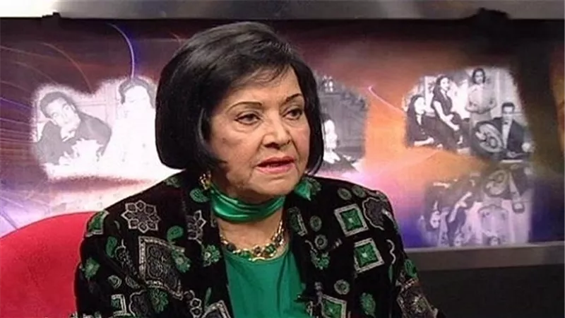 نبيلة عبيد تكشف عن الحالة الصحية لمديحة يسري