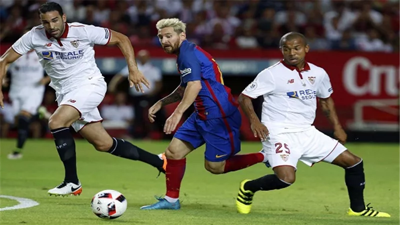 بالفيديو.. برشلونة يقتنص السوبر الإسباني من إشبيلية الجريح