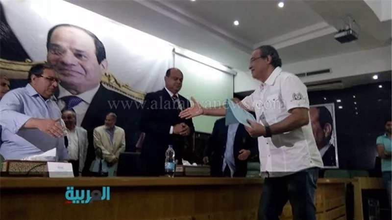 بالفيديو والصور.. 