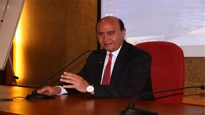 الفريق مهاب مميش يلتقي سفراء مصر الجدد بالخارج