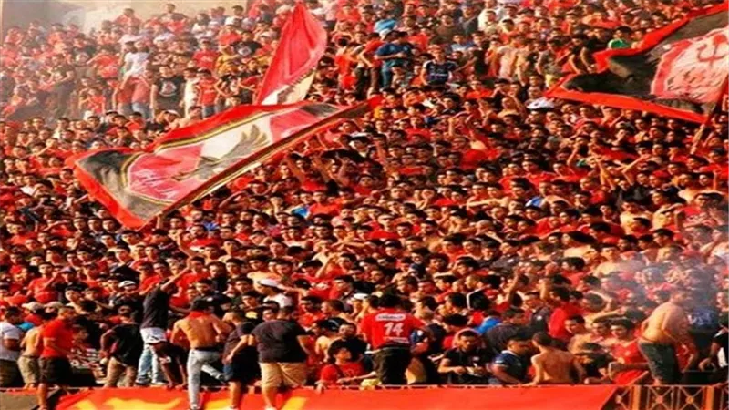 مصدر أمني: جماهير الأهلي غادرت ميدان التحرير في هدوء