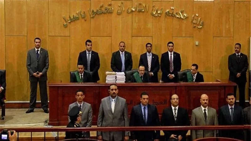 التحقيق في بلاغ يتهم ضابط شرطة باحتجاز شاب دون وجه حق 