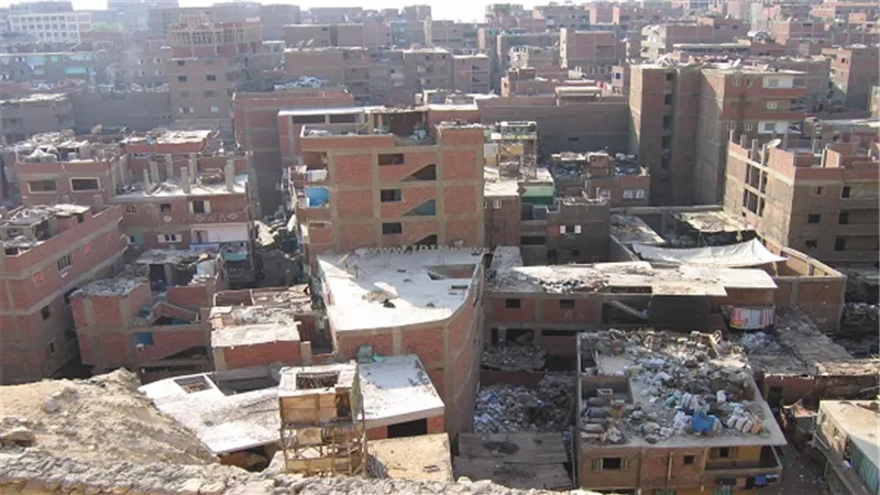 ننشر خطة شركة الصرف الصحي بالقاهرة لتطوير العشوائيات.. رصد 3 مليارات جنيه للمشروعات الجديدة والقائمة.. ولجنة علمية للمناطق العشوائية.. و2 مليون جنيه لمنطقة بعين شمس