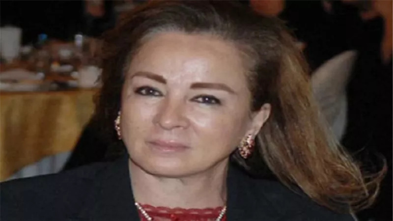 نجلاء فتحي تحضر حفل تكريمها في 