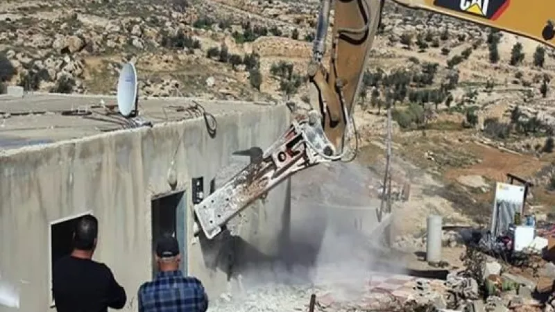 إسرائيل تهدم 12 مبنى فلسطينيًا في القدس الشرقية