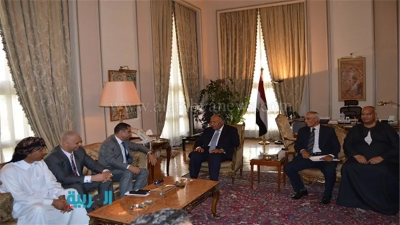 بالصور.. وزير الخارجية يستقبل وفد النقابة العامة للفلاحين