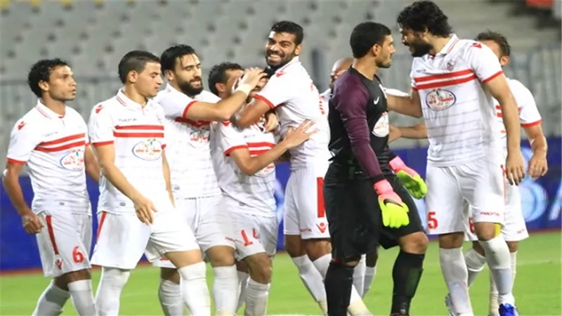 عشاق القلعة البيضاء ينتظرون مواجهة زيسكو والوداد لمعرفة المنافس.. الأبيض يأمل في مواجهة الفريق الزامبي وتجنب المغاربة.. وذكريات النجم الساحلي لا زالت تطارده 