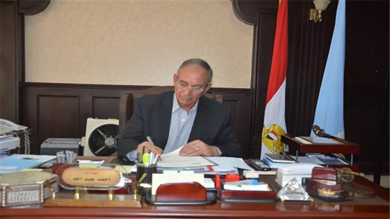 مناقشة أوضاع أراضي القرى السياحية المستولى عليها بالبحر الأحمر