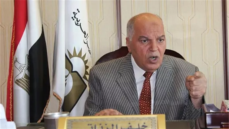 نقيب المعلمين يتفقد نادي الشاطئ والعمارات المصيفية بالإسكندرية