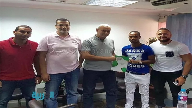 بتروجيت تجدد عقد بيكلي لمدة عامين