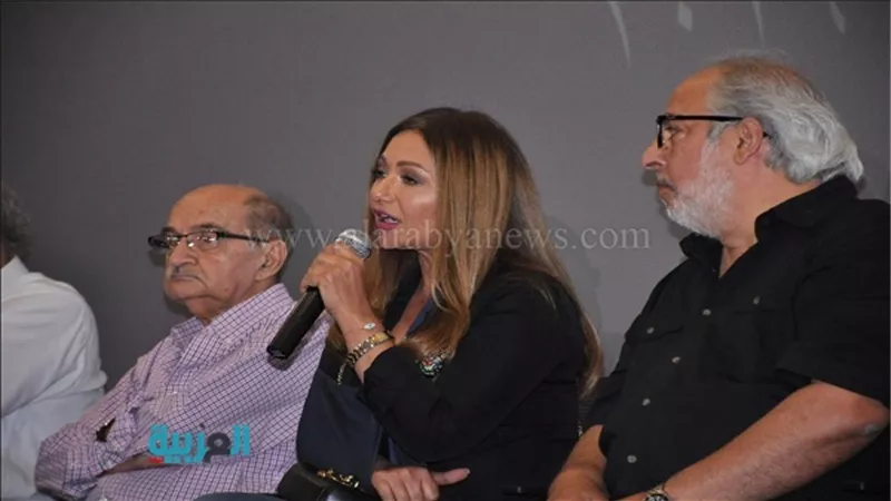 بالصور.. نجوم الفن في تأبين المخرج الراحل محمد خان