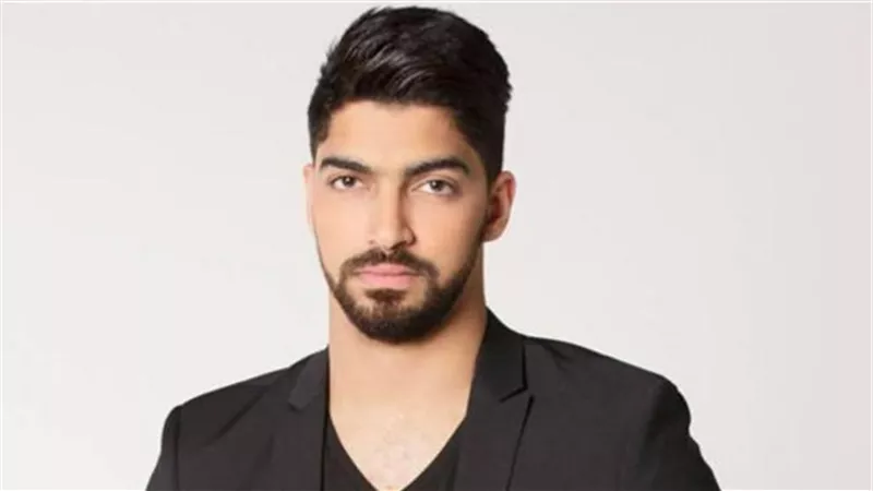 مينا عطا يروج لحفله في 
