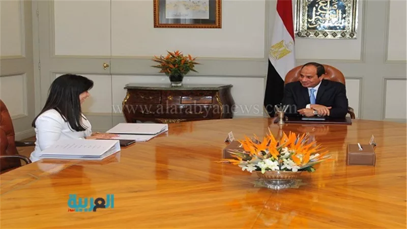 السيسي يناقش تطورات إعداد خريطة الإصلاح الاستثماري مع داليا خورشيد