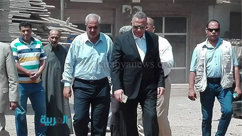 بالصور.. رفع 1600 طن مخلفات من ترعة عبدالعال ببولاق الدكرور 