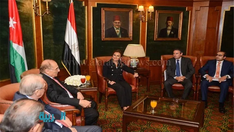 سحر نصر تناقش مع نائب رئيس الوزراء الأردني التعاون الاقتصادي