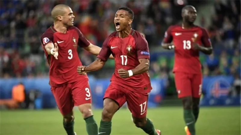 البرتغال 