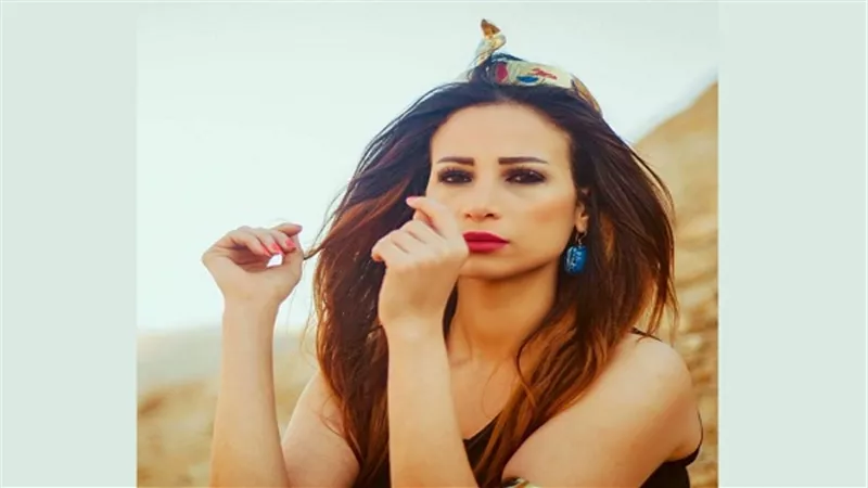 غادة طلعت من المغنى لـ