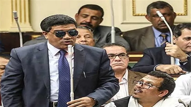برلماني: منح مبارك مميزات رئيس سابق معنوية فقط
