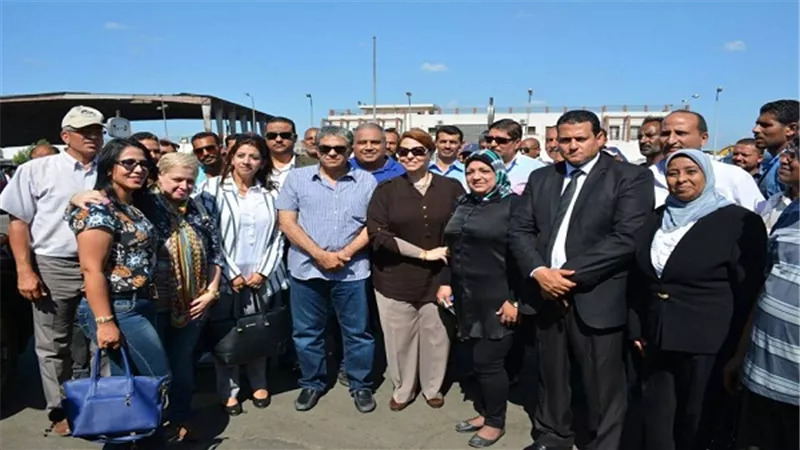 بالصور.. وزير البيئة يفتتح المحطة الوسيطة بمحرم بك