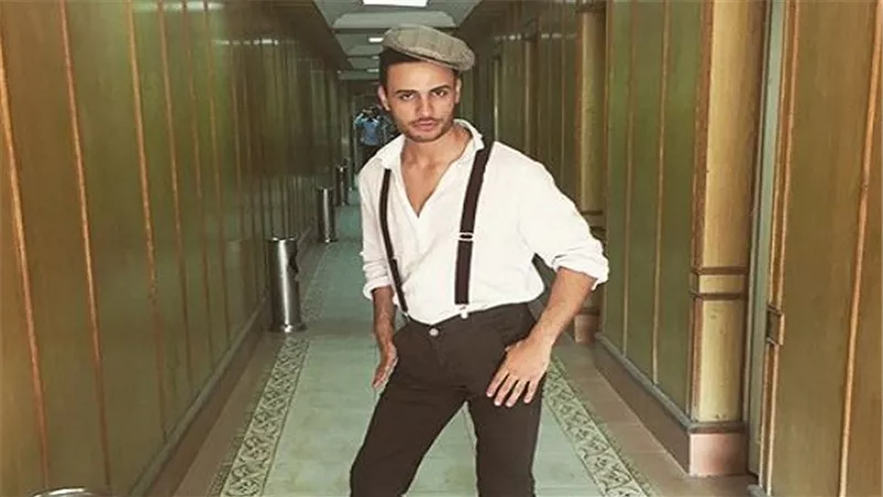شادي سرور يروج لفيلمه 