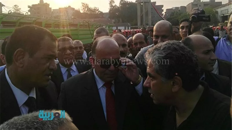 وزير البيئة يتفقد محطة كبس قش الأرز بالسنبلاوين