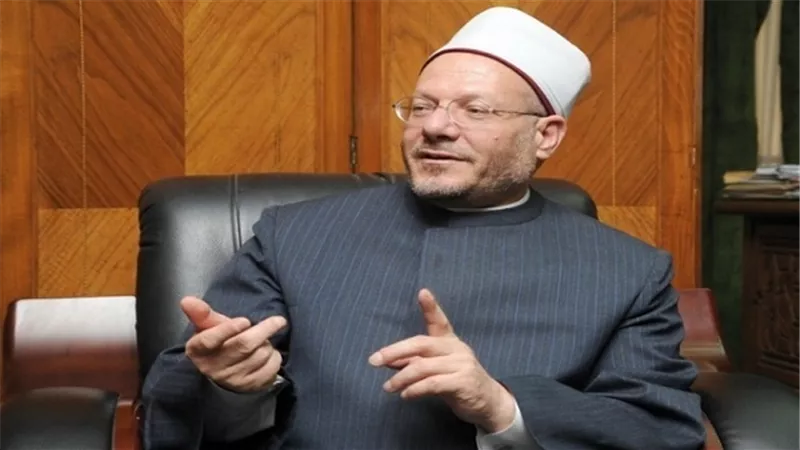 المفتي: يجوز لذوي الاحتياجات الخاصة ارتداء الحذاء الطبي أثناء الحج