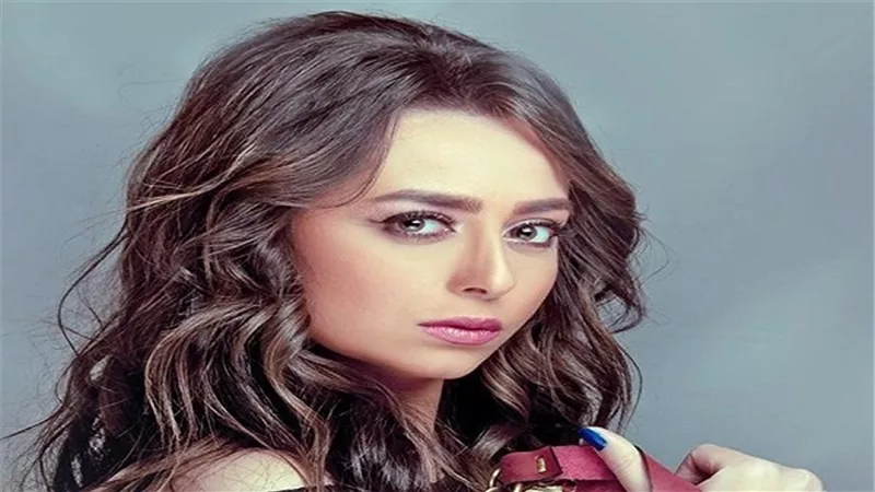 هبة مجدي تنشر صورة من كواليس 
