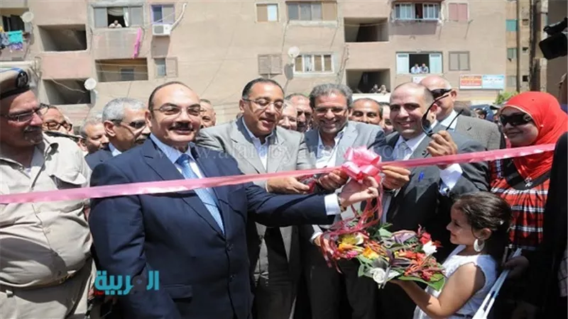 بالصور.. وزير الإسكان ومحافظ القليوبية يفتتحان محطتي مياه بكفر شكر 