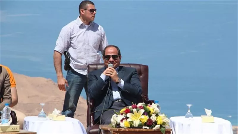 مؤهلات الحارس الخاص للسيسي.. العقيد 