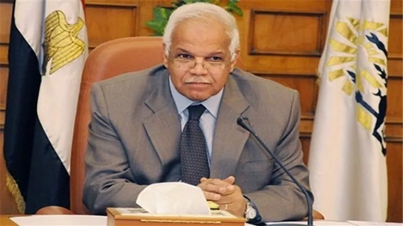 وزير النقل: 180 ألف مقعد إضافي بالسكك الحديدية خلال العيد