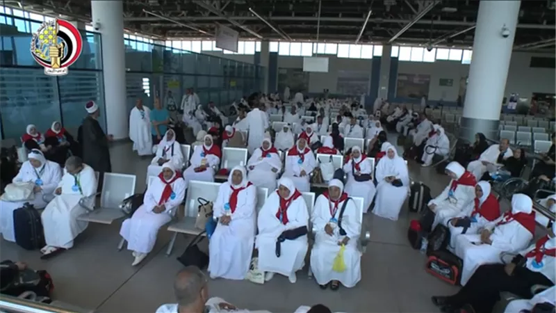 المتحدث العسكري ينشر فيديو لسفر بعثة حج القوات المسلحة