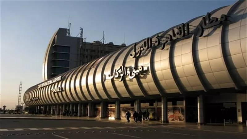 غدًا.. وفد روسي يصل القاهرة لبحث استئناف الرحلات الجوية