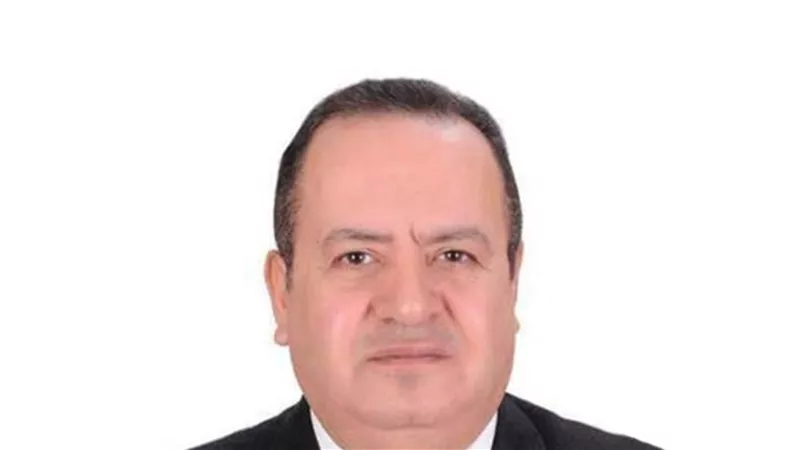 جميل بقطر يمثل 