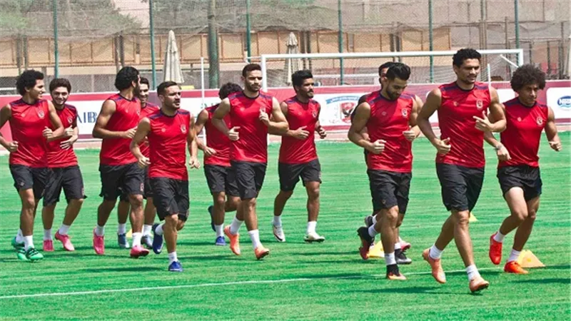 الأهلي يواجه الشمس وديًا استعدادًا للموسم الجديد