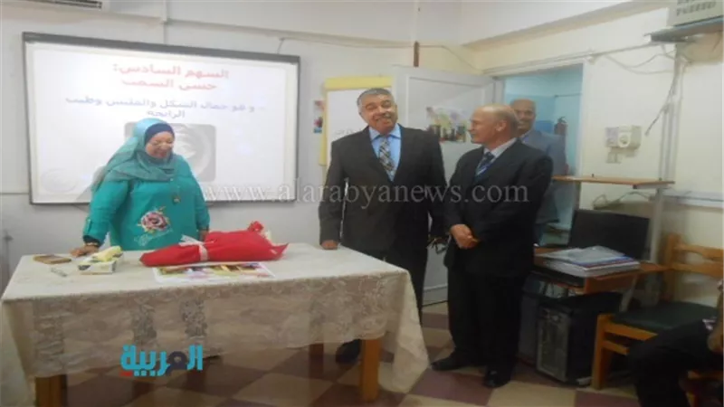 رئيس المعاهد القومية: تدريب 85% من العاملين على مهارات التواصل 