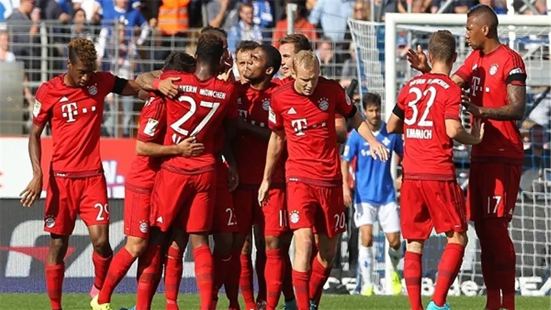 اليوم.. بايرن ميونيخ يلاقي شالكة في ثاني جولات الدوري الألماني